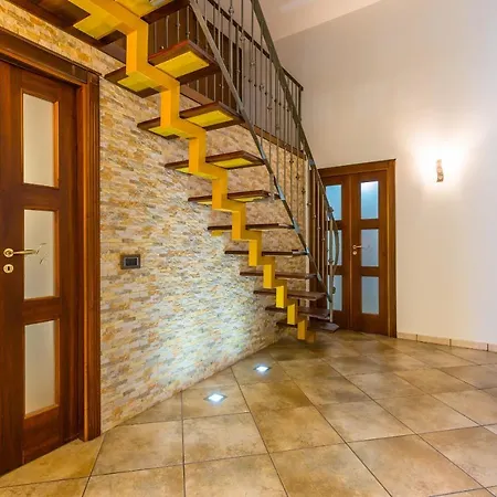 Partenope Spacious By Wonderful Italy דירה